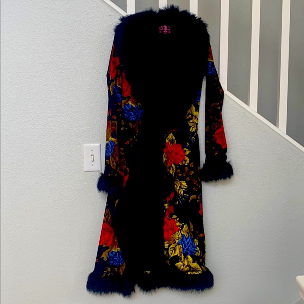 Vintage Betsy Johnson velvet coat fur trim